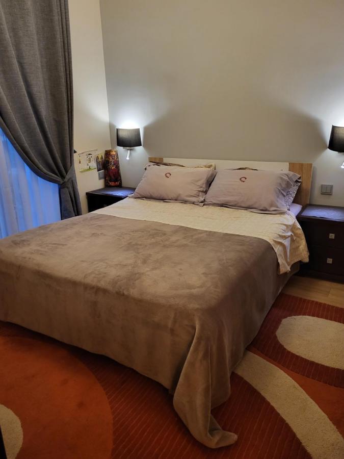 Cozy Apartment In Front Of The Park Афіни Екстер'єр фото